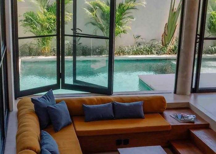 Tik, Near W Sunny Balcony Villa Canggu (Bali)